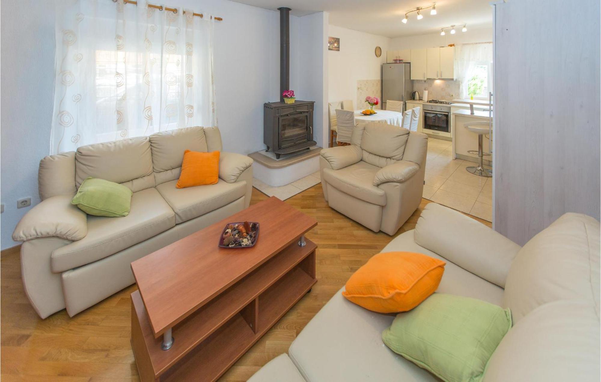 3 Bedroom Lovely Home In Plat Mlini Exterior foto